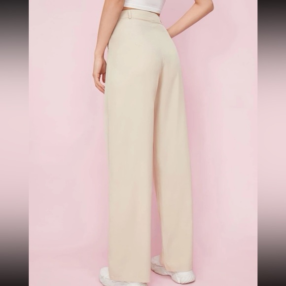 Cream Plicated straight leg trouser pants - button front pleated detail - Picture 2 of 4